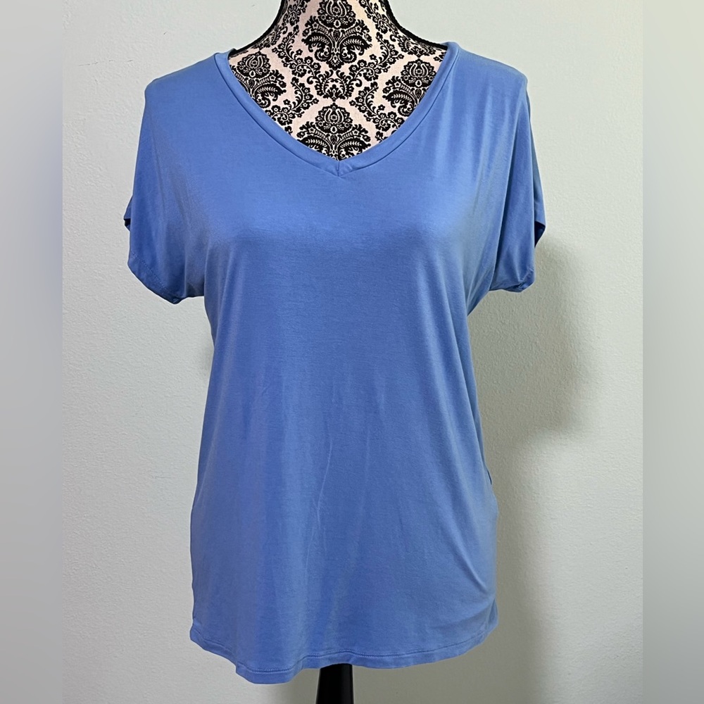 SOYACONCEPT Overaized V-Neck Tee- XS